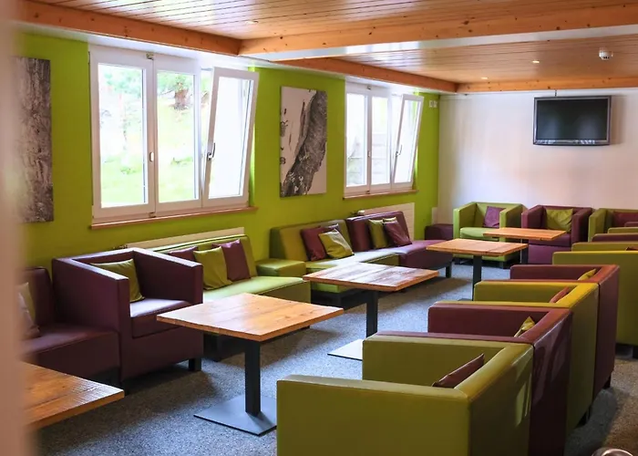 Eiger Lodge Chic